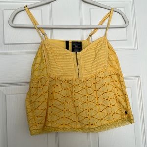 Yellow O’Neill crop tank (M)